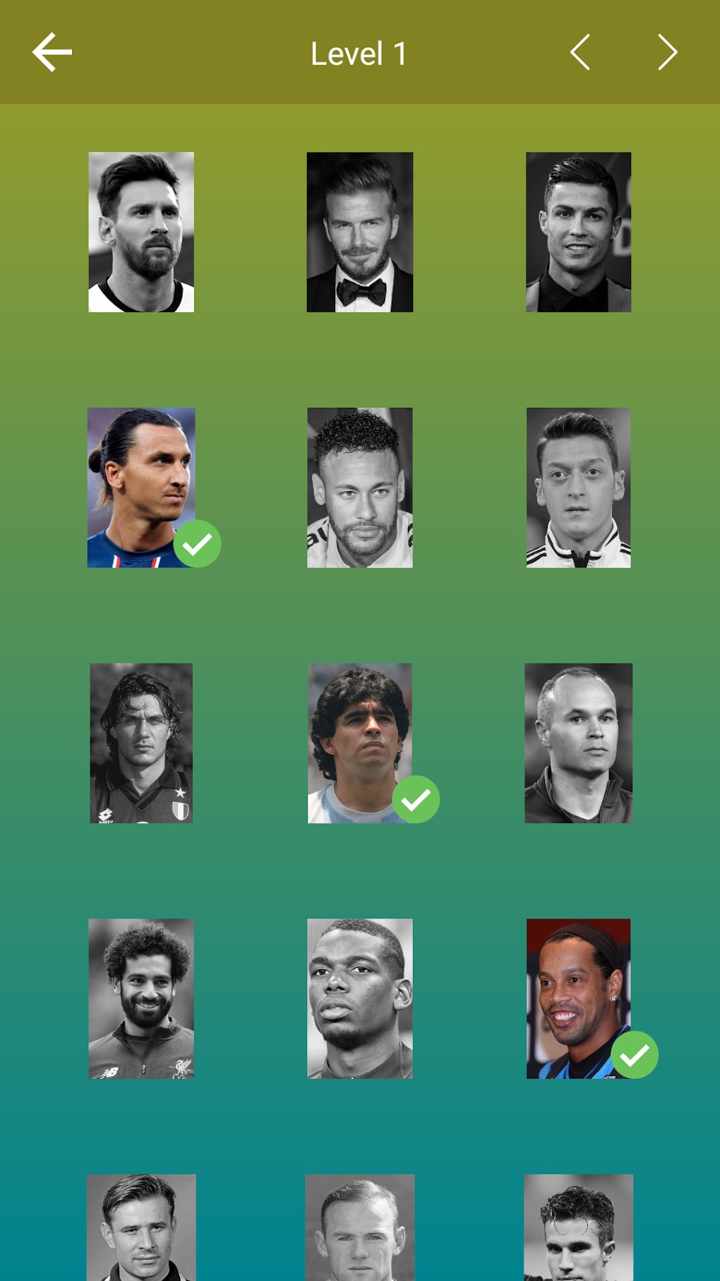 Play Guess The Soccer Player Quiz Online for Free on PC & Mobile