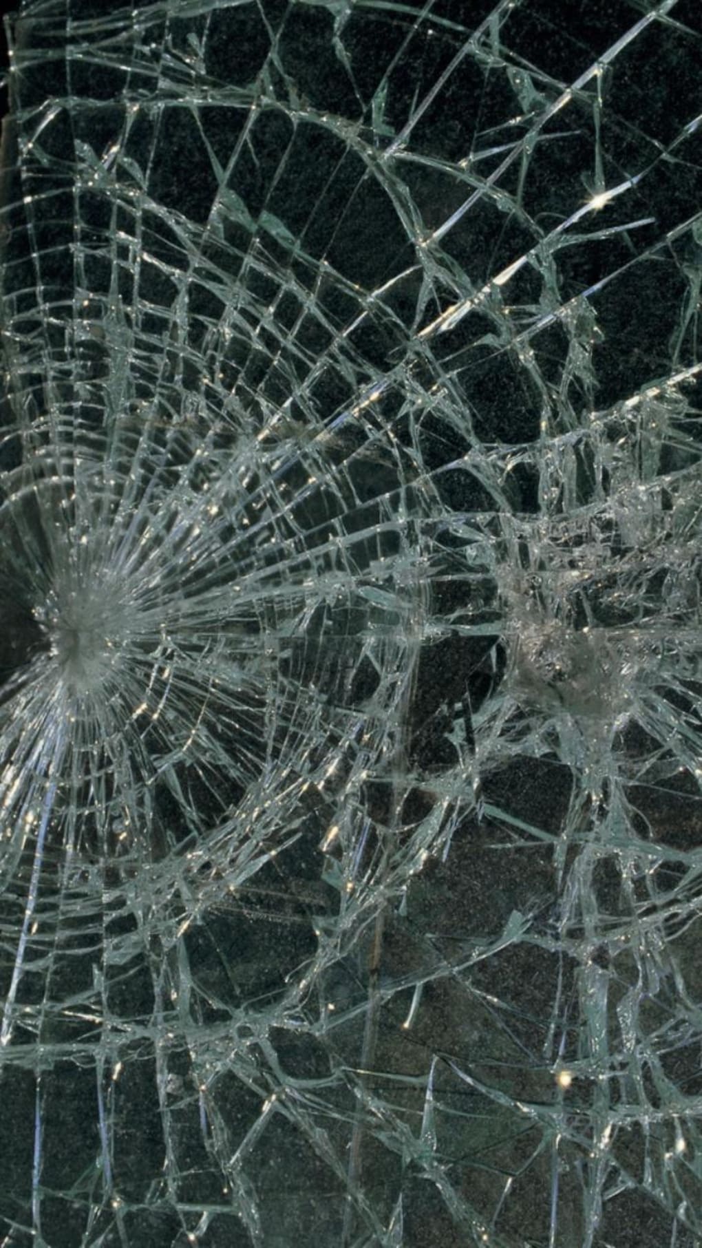 Фотография разбитого стекла. Разбитое стекло. Разбитый экран. Разбитое стекло экрана. Разбитый монитор.