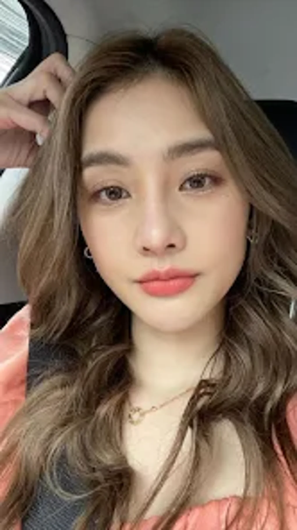 Gái Xinh Fashion for Android - Download