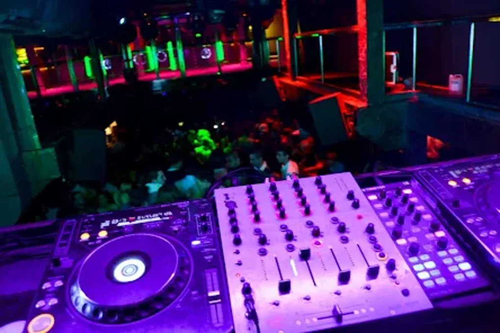 Music mix virtual dj listen for Android - Download
