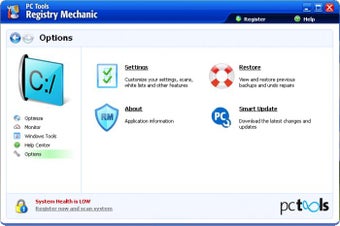 Раздел Options в Registry Mechanic с пунктами Restore, Settings, About и Smart Update