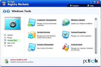 Раздел Optimize в Registry Mechanic с пунктами Clean Your Registry, Defragment Your Registry, Tuneup Your Services, System Monitor и Restore