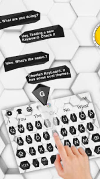 Black and White Hexagon Keyboard Theme