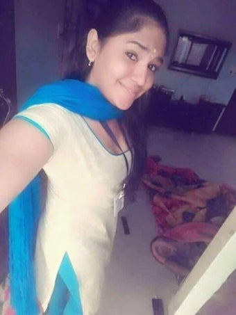 Figure Saxy Video Call For Android Download