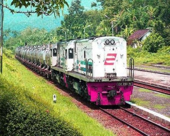 Indonesian Railways Wallpaper Skin
