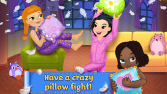 PJ Party - Crazy Pillow Fight
