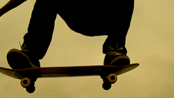 Slo-mo Skate: Frame-by-Frame Image Capture  Video Analysis App