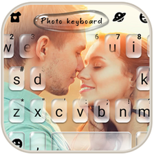 Love Photo Keyboard Theme