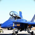 أيقونة البرنامج: Navy Fighter Jet Plane Si…