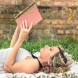 أيقونة البرنامج: New Tab Book Reviews by C…