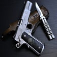 أيقونة البرنامج: Weapon Wallpapers  Gun Wa…