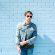 Ícone do programa: Pose for Boys Photography…