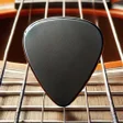 أيقونة البرنامج: Guitar Sim: Realistic Pla…