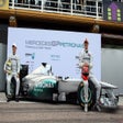 Symbol des Programms: Mercedes MGP W02 Wallpape…